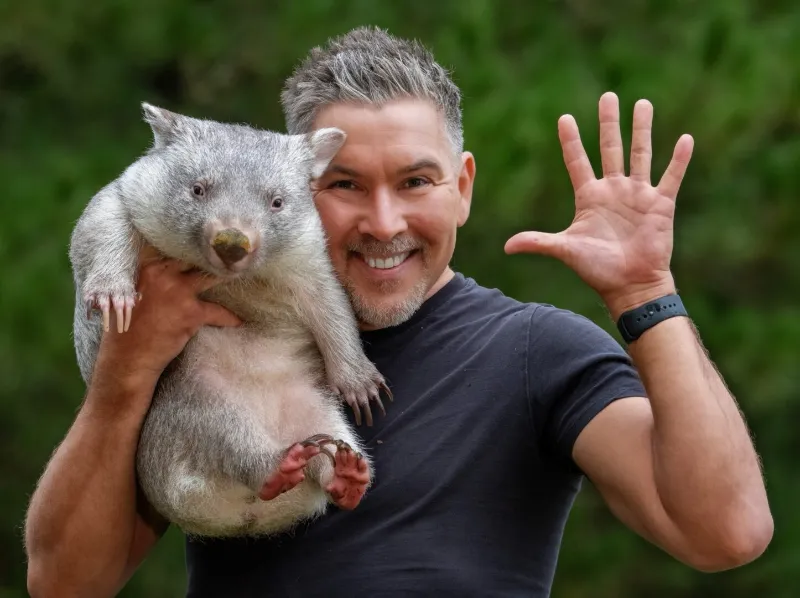 Wildlife with a zoologist